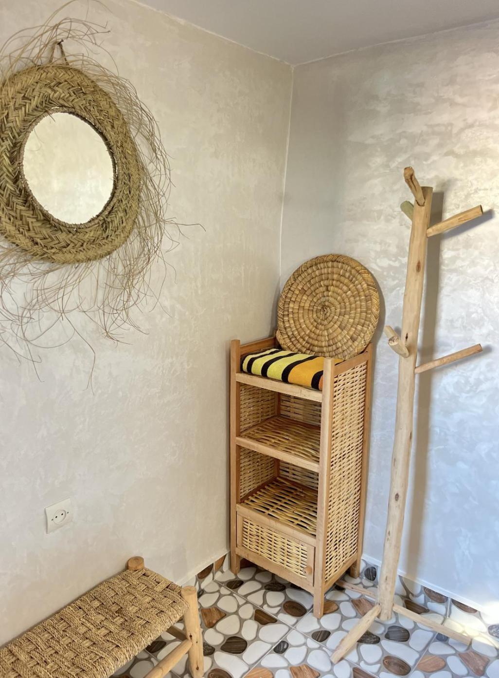 Let Us Surf Bed & Breakfast Tamraght Exterior foto