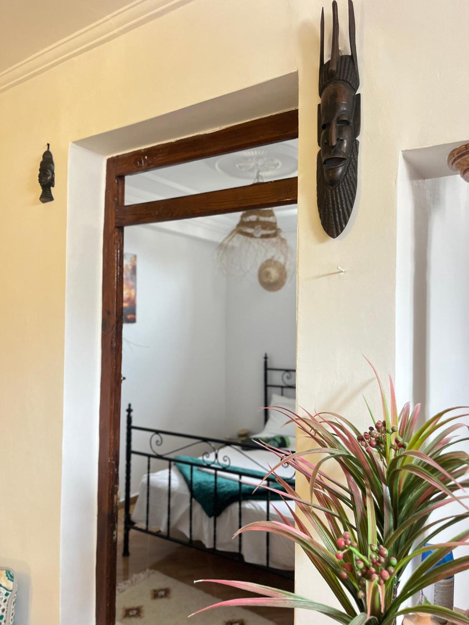 Let Us Surf Bed & Breakfast Tamraght Exterior foto